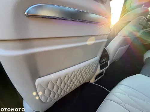 3764